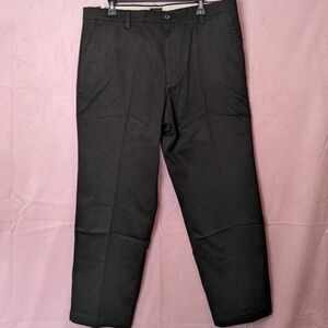 Dockers Easy Khaki Classic Fit Comfort Waistband Black Pants size 38x29